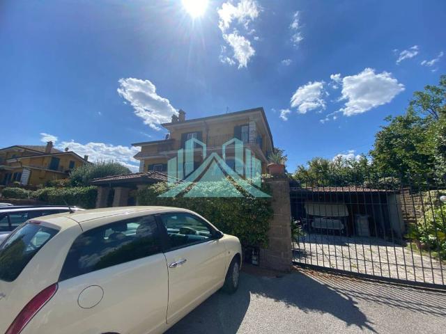 Villa Schiera in vendita a Atripalda, Campania