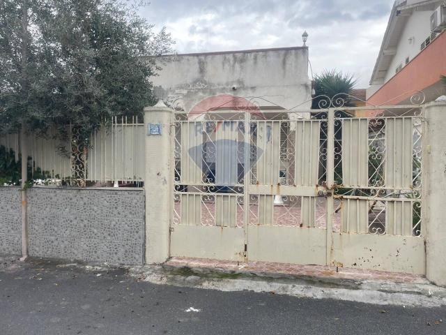 Villa Indipendente in vendita a Agnone Fortezza, Augusta