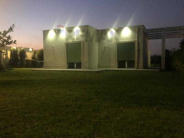 Villa Indipendente in vendita a Brucoli, Augusta