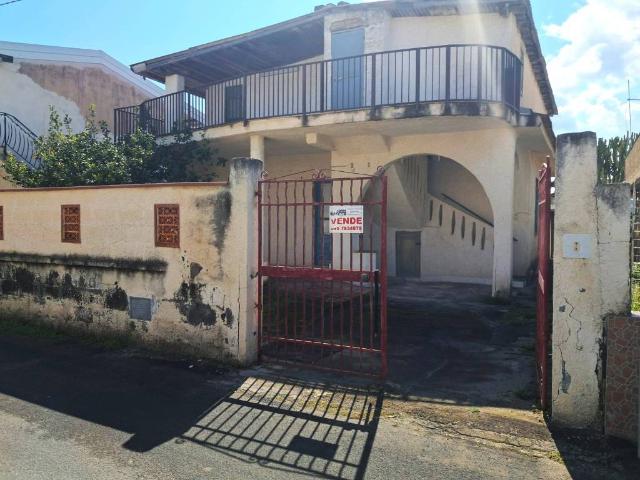 Villa Indipendente in vendita a Agnone Fortezza, Augusta