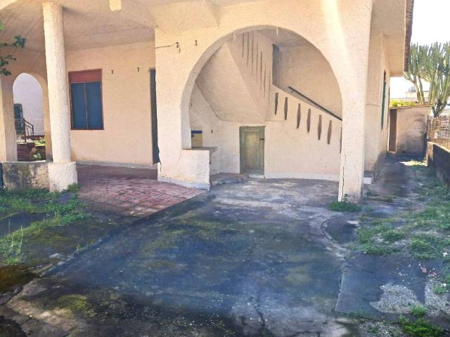 Villa Indipendente in vendita a Agnone Fortezza, Augusta