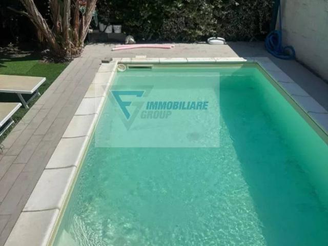 Villa Indipendente in vendita a Augusta, Sicilia