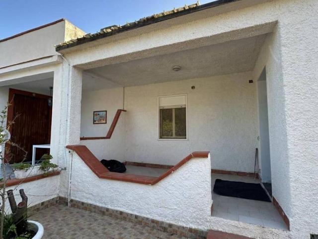 Villa Indipendente in vendita a Brucoli, Augusta