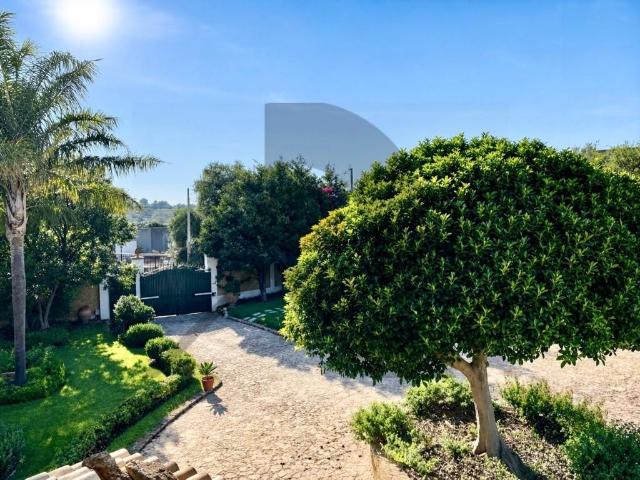 Villa Indipendente in vendita a Augusta, Sicilia