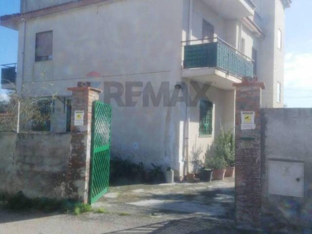 Villa Indipendente in vendita a Augusta, Sicilia