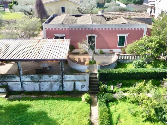 Villa Indipendente in vendita a Augusta, Sicilia