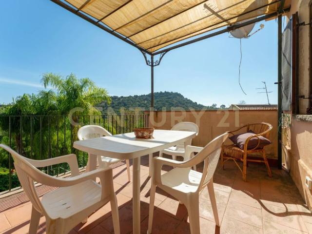 Villa Indipendente in vendita a Augusta, Sicilia