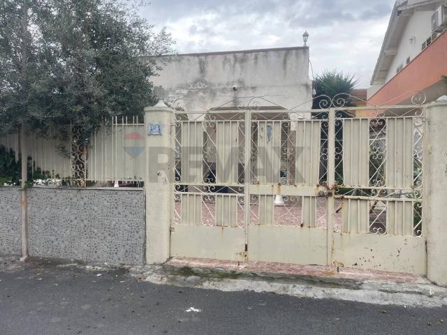 Villa Indipendente in vendita a Agnone Fortezza, Augusta
