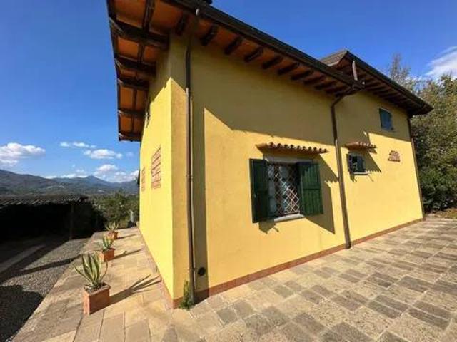 Villa Indipendente in vendita a Unione di comuni Montana Lunigiana, Aulla