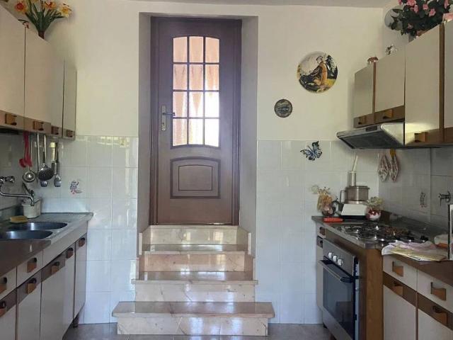 Villa Indipendente in vendita a Unione di comuni Montana Lunigiana, Aulla
