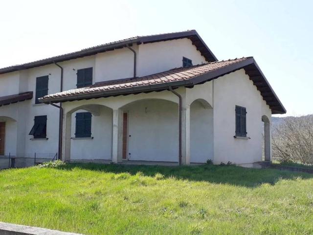 Villa Indipendente in vendita a Unione di comuni Montana Lunigiana, Aulla