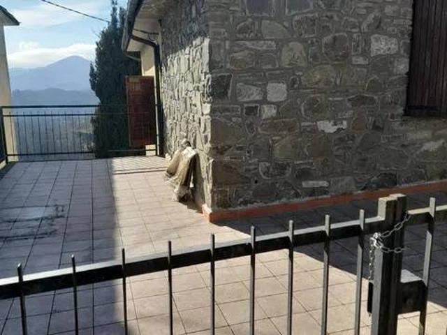 Villa Indipendente in vendita a Unione di comuni Montana Lunigiana, Aulla