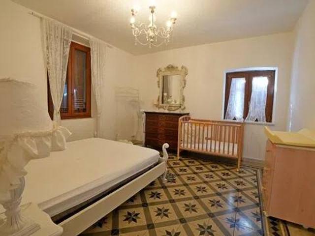 Villa Indipendente in vendita a Unione di comuni Montana Lunigiana, Aulla