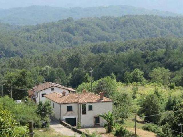 Villa Indipendente in vendita a Unione di comuni Montana Lunigiana, Aulla