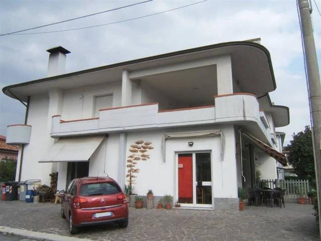 Villa Indipendente in vendita a Unione di comuni Montana Lunigiana, Aulla
