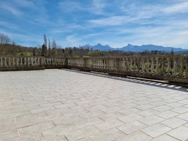 Villa Indipendente in vendita a Unione di comuni Montana Lunigiana, Aulla