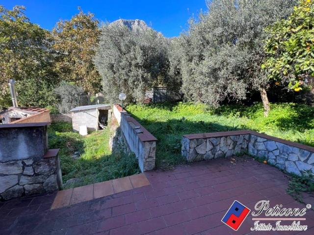 Villa Indipendente in vendita a Ausonia, Lazio