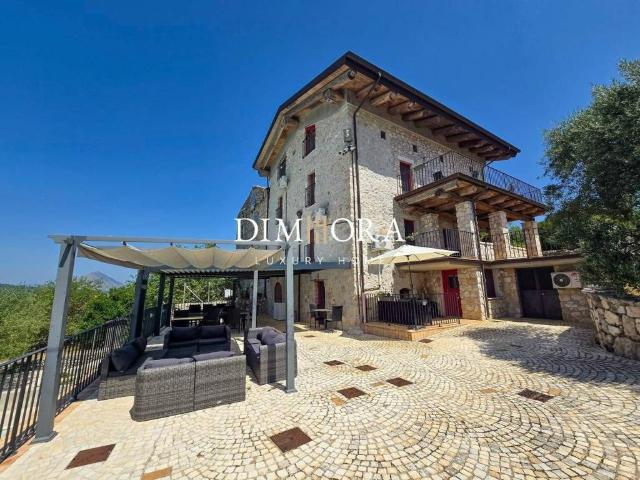 Villa Indipendente in vendita a Ausonia, Lazio