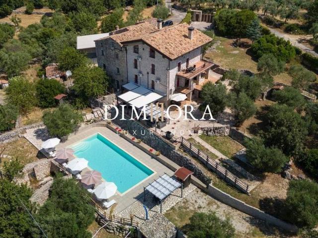 Villa Indipendente in vendita a Ausonia, Lazio