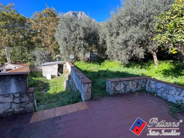 Villa Indipendente in vendita a Ausonia, Lazio