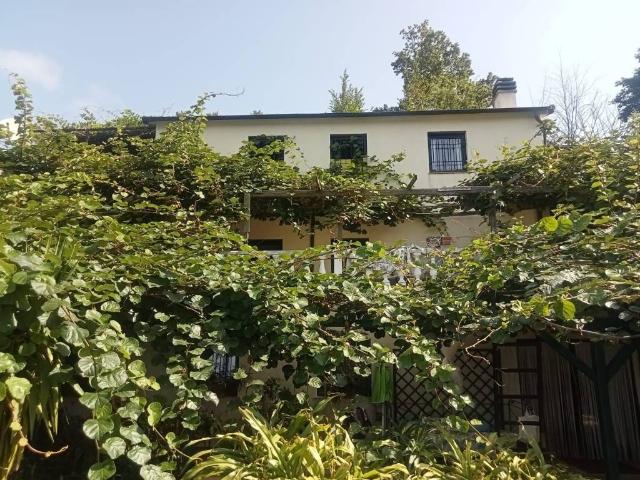 Villa Indipendente in vendita a Avegno