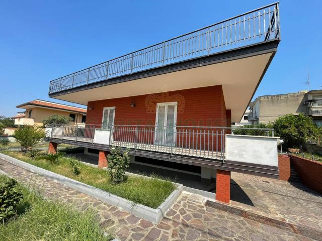 Villa Indipendente in vendita a Avella, Campania