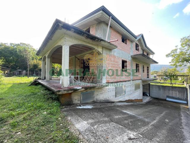 Villa Indipendente in vendita a Avella, Campania