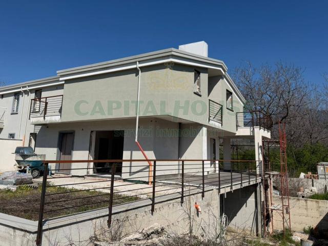 Villa Indipendente in vendita a Avella, Campania