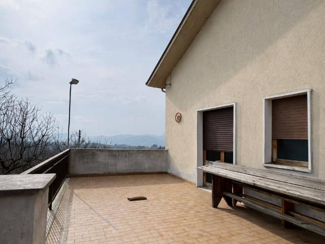 Villa Indipendente in vendita a Avellino, Campania