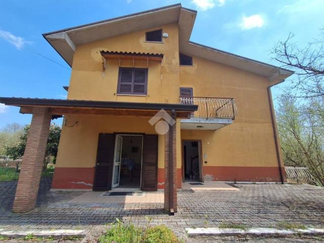 Villa Indipendente in vendita a Avellino, Campania