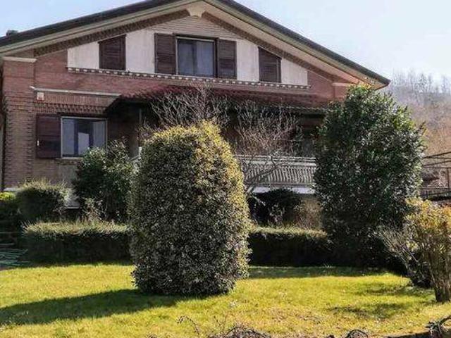 Villa Indipendente in vendita a Contrada Bagnoli, Avellino