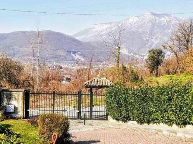 Villa Indipendente in vendita a Contrada Bagnoli, Avellino