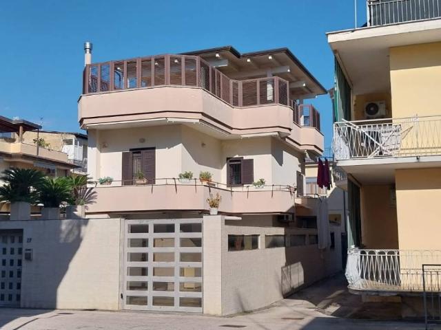Villa Indipendente in vendita a Bagno d'Aversa, Aversa