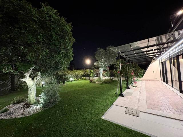Villa Indipendente in vendita a Bagno d'Aversa, Aversa