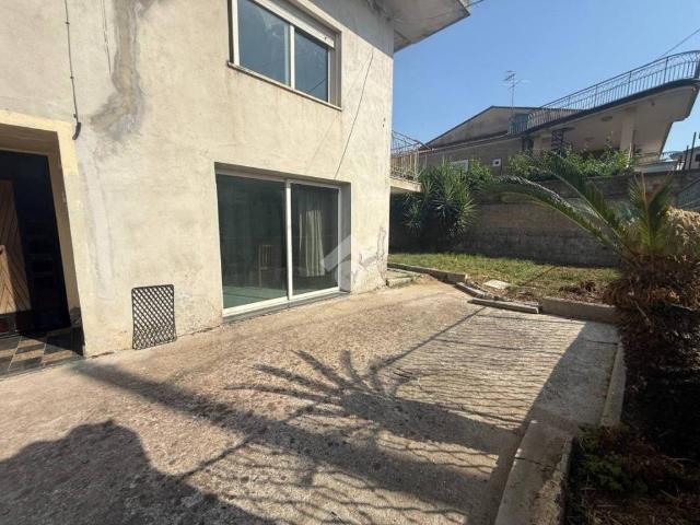 Villa Indipendente in vendita a Borgo San Lorenzo, Aversa