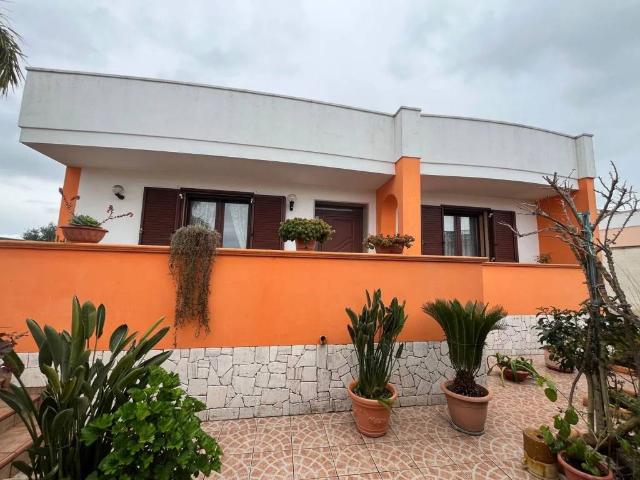 Villa Indipendente in vendita a Puglia, Taranto