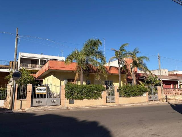 Villa Indipendente in vendita a Puglia, Taranto