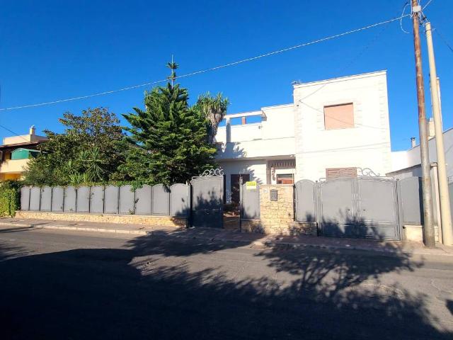 Villa Indipendente in vendita a Puglia, Taranto