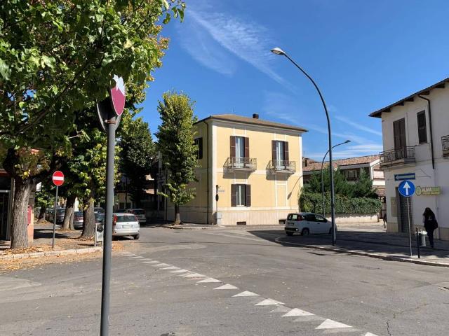 Villa Indipendente in vendita a Avezzano, Abruzzo
