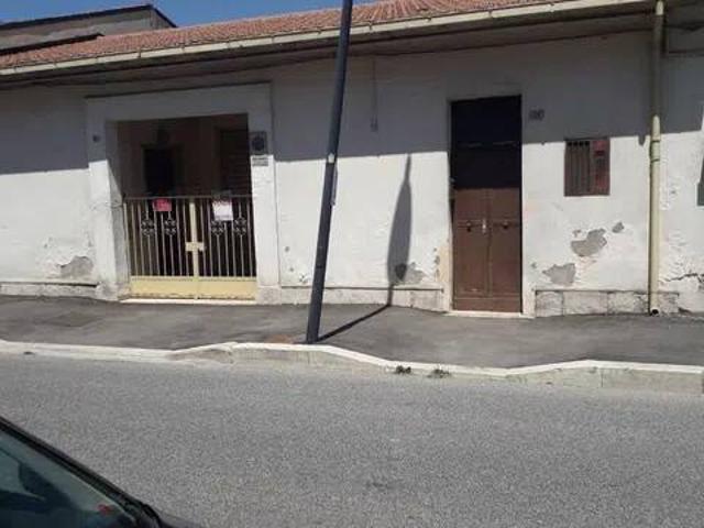 Villa Indipendente in vendita a Avezzano, Abruzzo