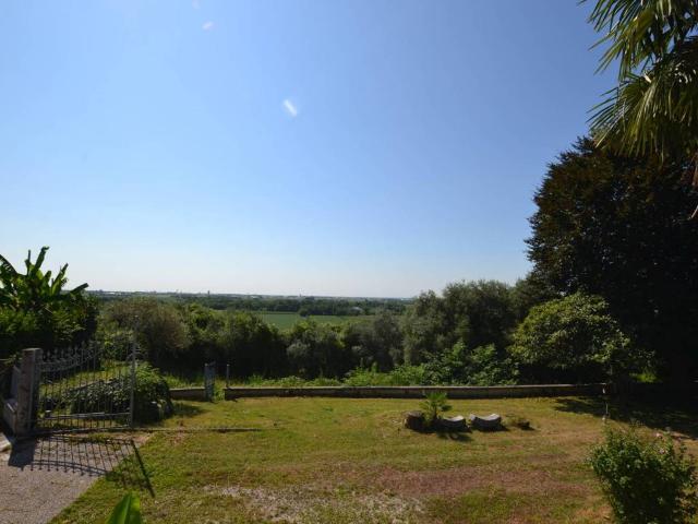 Villa Indipendente in vendita a Villotta / Vilote, Aviano / Davian