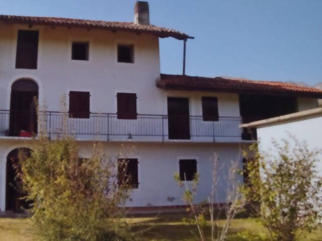Villa Indipendente in vendita a Aviano, Friuli-Venezia Giulia