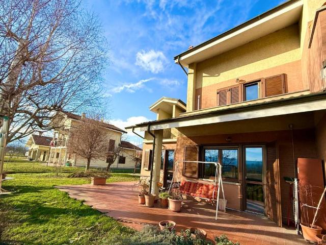 Villa Indipendente in vendita a Drubiaglio, Piemonte