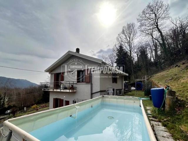 Villa Indipendente in vendita a Borgata Girba, Piemonte