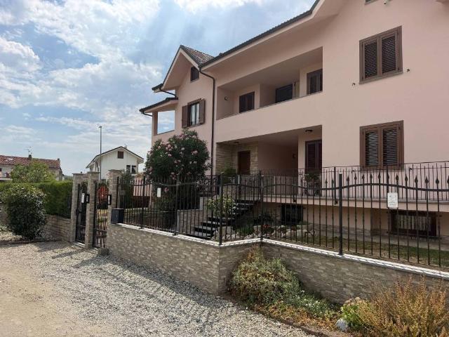 Villa Indipendente in vendita a Grangia, Piemonte