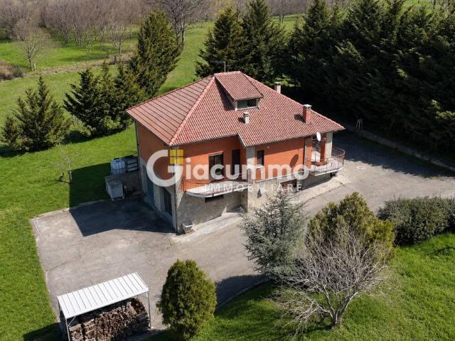 Villa Indipendente in vendita a Avigliano, Basilicata