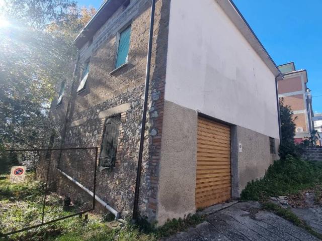 Villa Indipendente in vendita a Avigliano Umbro, Umbria