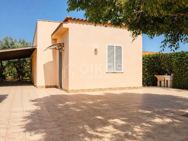 Villa Indipendente in vendita a Cicirata, Avola
