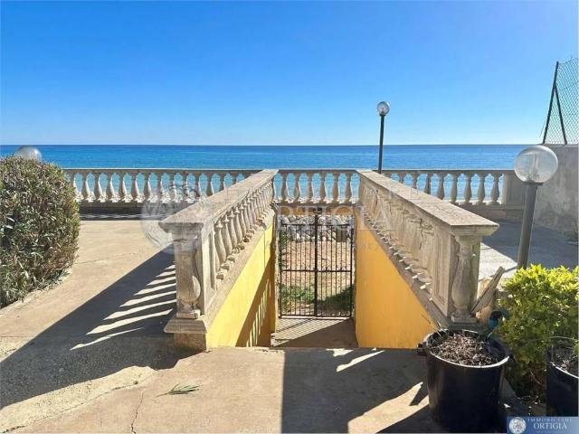 Villa Indipendente in vendita a Gallina, Avola