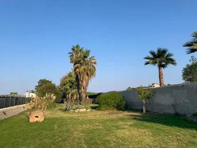 Villa Indipendente in vendita a Gallina, Avola